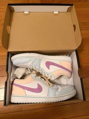 Wmns Air Jordan 1 Low 'Multi-Color Sashiko‘ with box